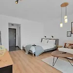 Serene Retreat - Beautifully Designed Studio